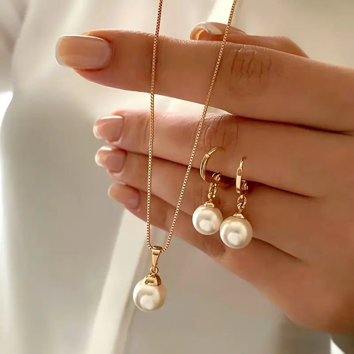 Golden Grace Pearl Jewellery Set | Gold
